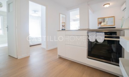 Resale - Apartment / flat - Torrevieja - Centro