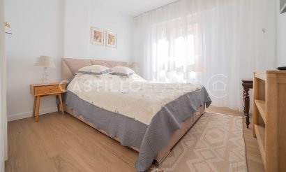 Resale - Apartment / flat - Torrevieja - Centro