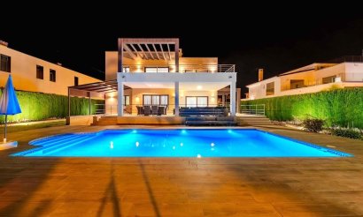 Resale - Villa - Cabo Roig - Costa blanca