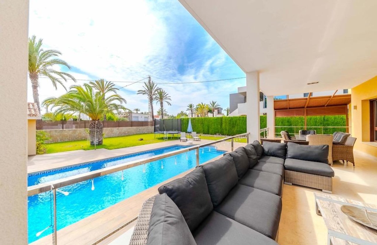 Resale - Villa - Cabo Roig - Costa blanca