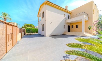 Resale - Villa - Cabo Roig - Costa blanca