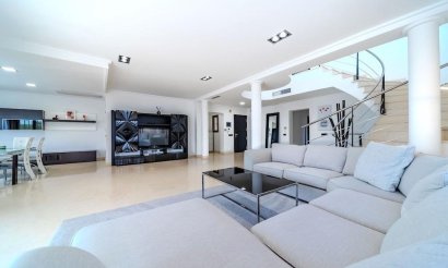 Resale - Villa - Cabo Roig - Costa blanca