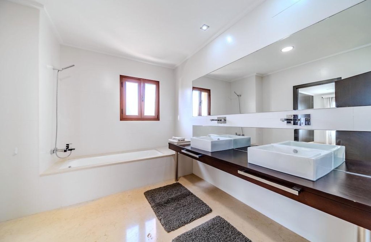 Resale - Villa - Cabo Roig - Costa blanca