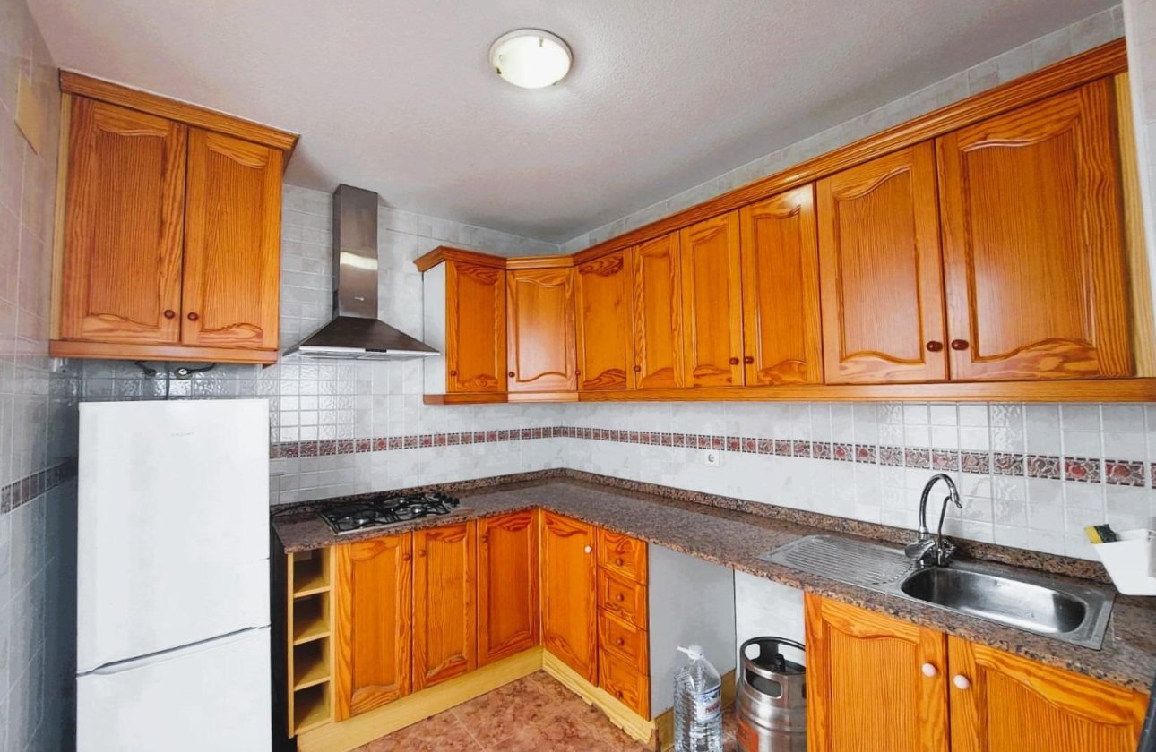 Resale - Villa - Torrevieja - Los altos