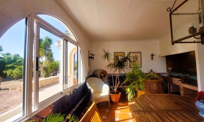 Resale - Villa - La Marina