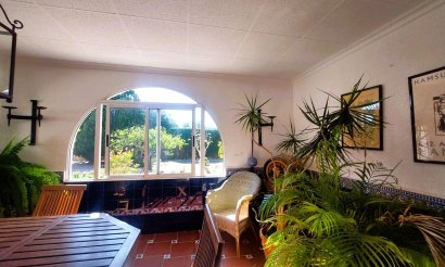 Resale - Villa - La Marina