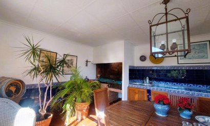 Resale - Villa - La Marina