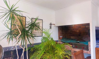 Resale - Villa - La Marina