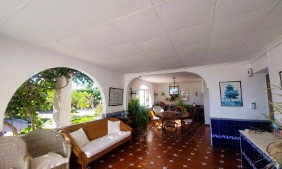 Resale - Villa - La Marina