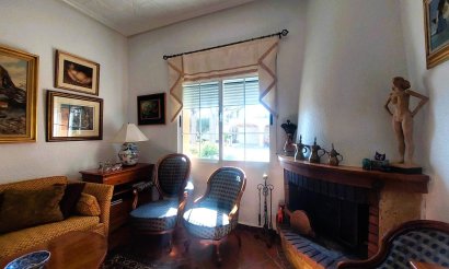 Resale - Villa - La Marina