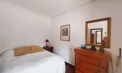 Resale - Villa - La Marina