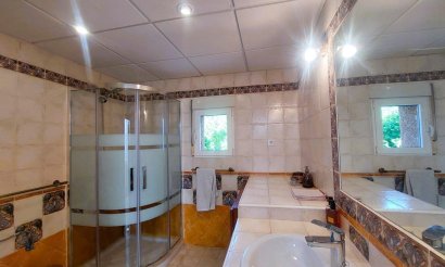 Resale - Villa - La Marina