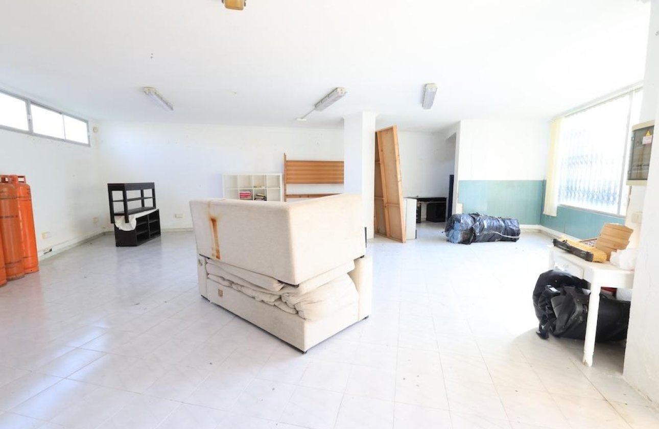 Resale - Commercial - Orihuela Costa - La Zenia