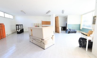 Resale - Commercial - Orihuela Costa - La Zenia