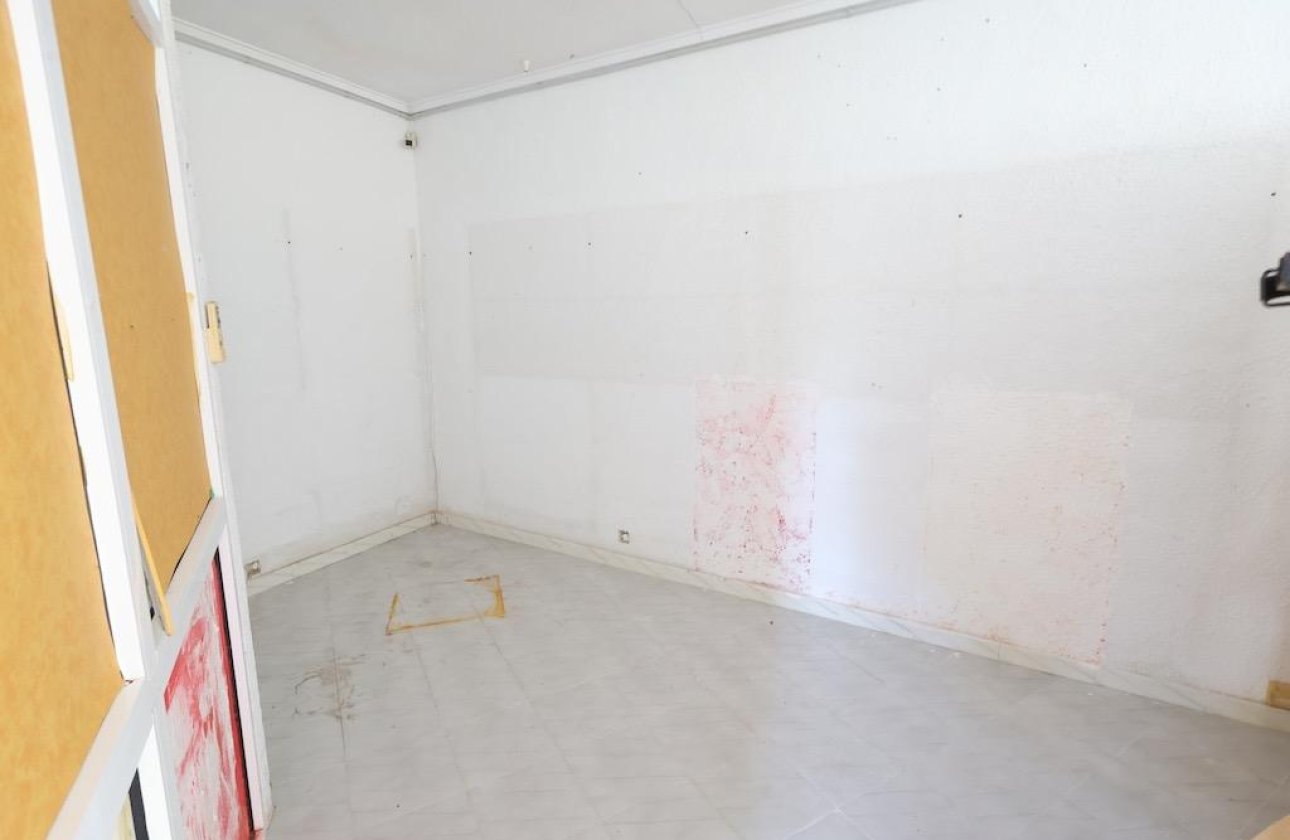 Resale - Commercial - Orihuela Costa - La Zenia