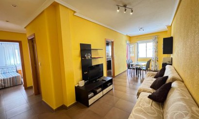 Resale - Apartment / flat - Torrevieja - Centro
