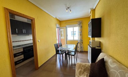Resale - Apartment / flat - Torrevieja - Centro