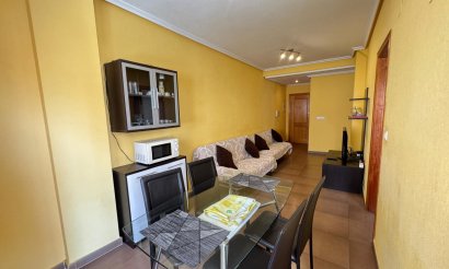 Resale - Apartment / flat - Torrevieja - Centro