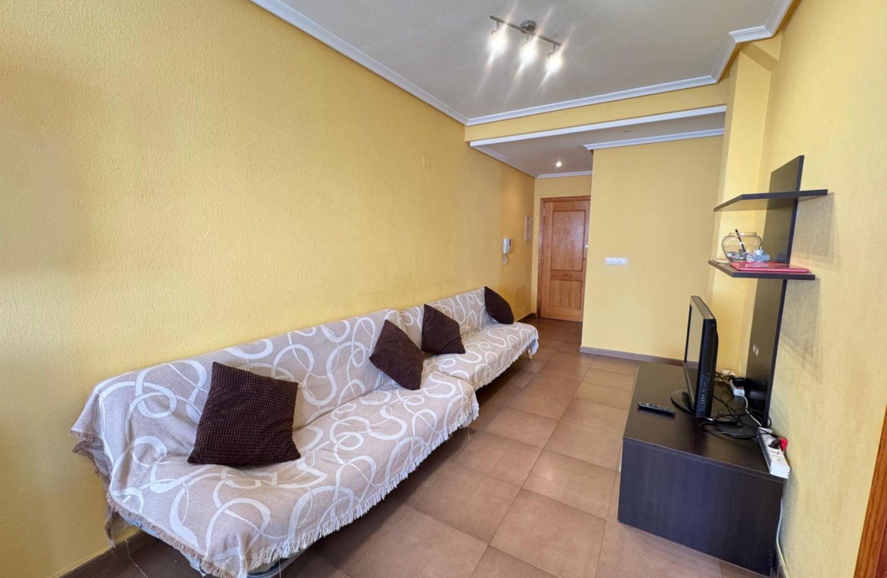 Resale - Apartment / flat - Torrevieja - Centro