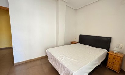 Resale - Apartment / flat - Torrevieja - Centro