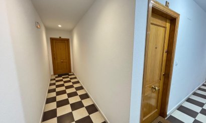 Resale - Apartment / flat - Torrevieja - Centro