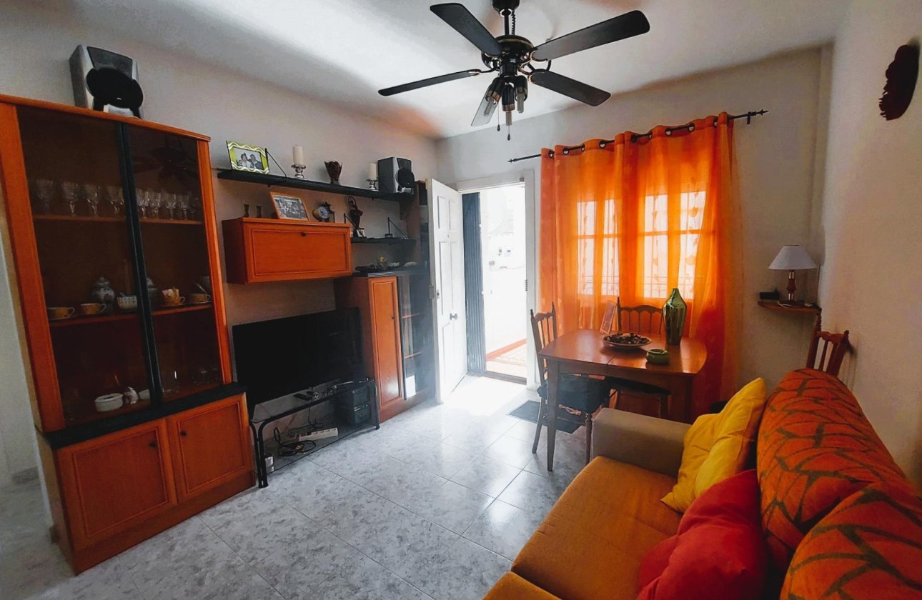 Resale - Bungalow - Orihuela Costa - Playa Flamenca