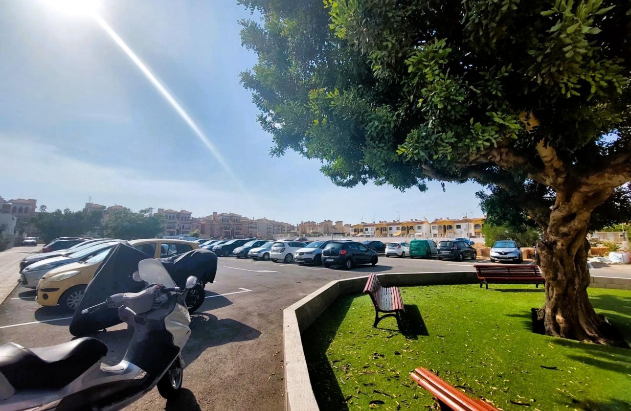 Resale - Bungalow - Orihuela Costa - Playa Flamenca