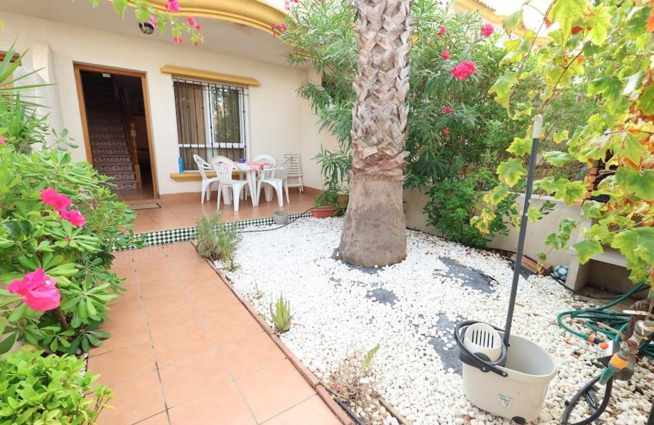 Resale - Villa - Orihuela Costa - Cabo Roig