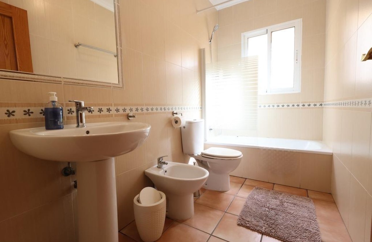 Resale - Villa - Orihuela Costa - Cabo Roig