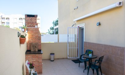 Resale - Villa - Guardamar del Segura - Urbanizaciones