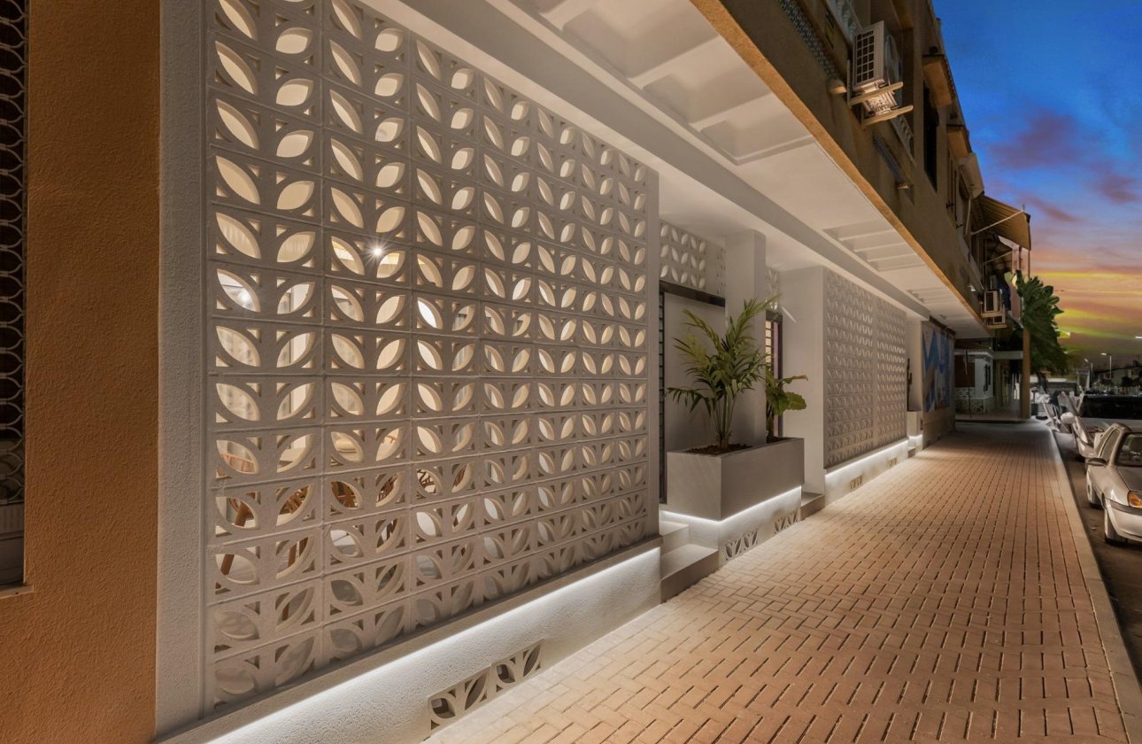 New Build - Apartment / flat - Torrevieja - Playa Los Naufragos