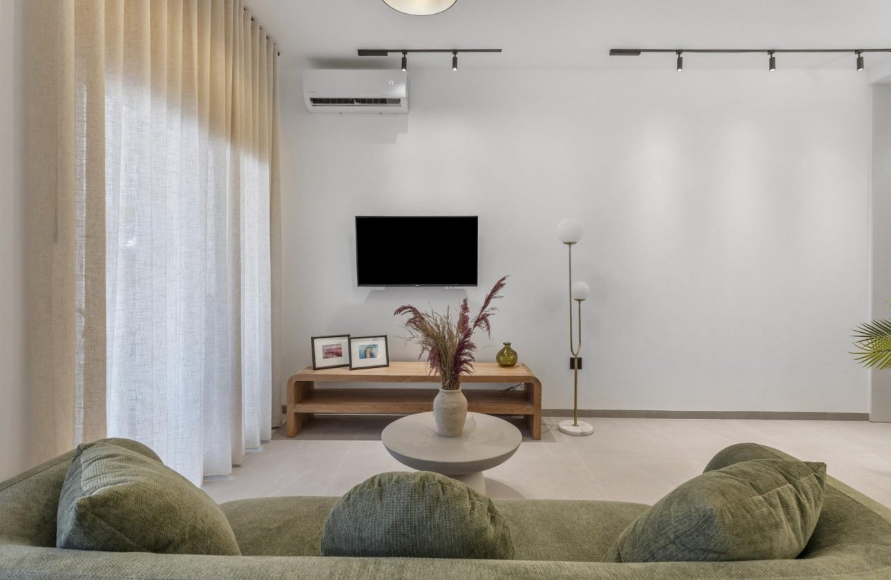 New Build - Apartment / flat - Torrevieja - Playa Los Naufragos