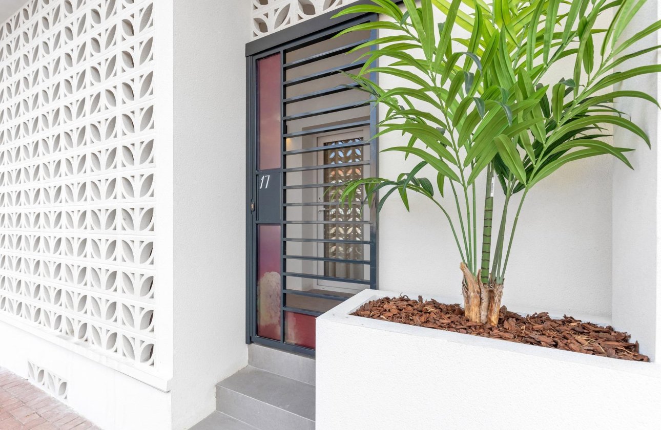 New Build - Apartment / flat - Torrevieja - Playa Los Naufragos