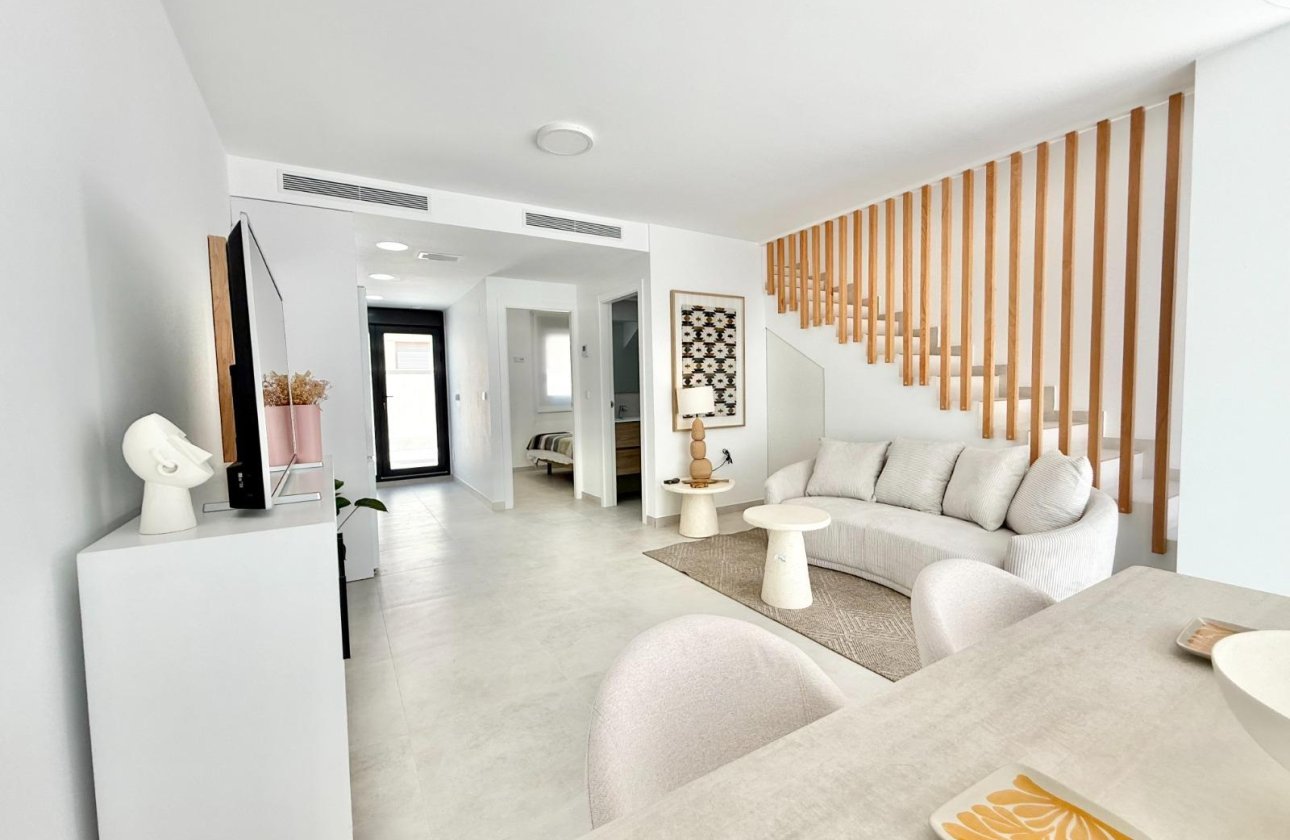 New Build - Townhouse - Cox - San Fernando