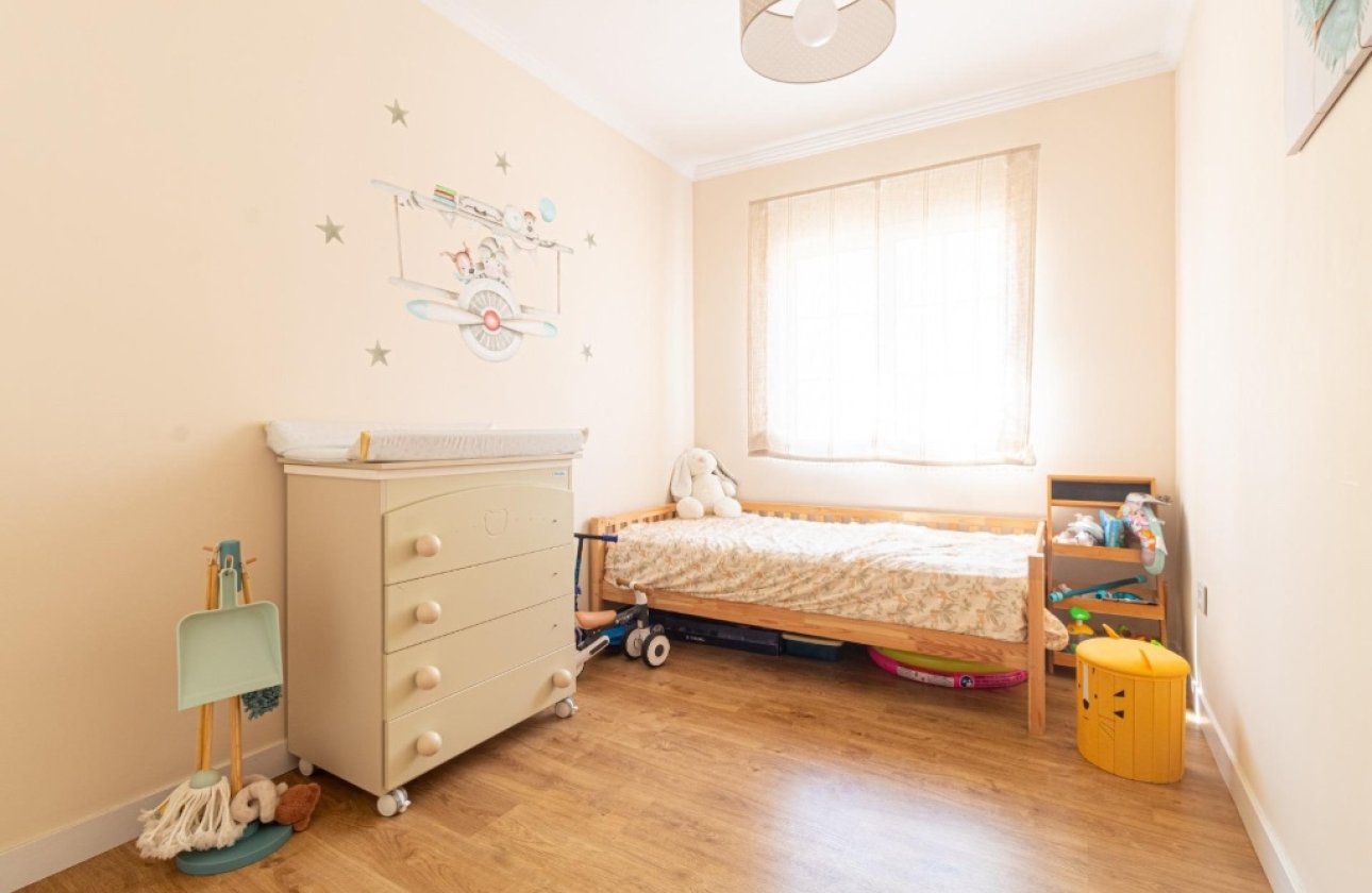 Reventa - Apartamento / piso - La Veleta - La veleta