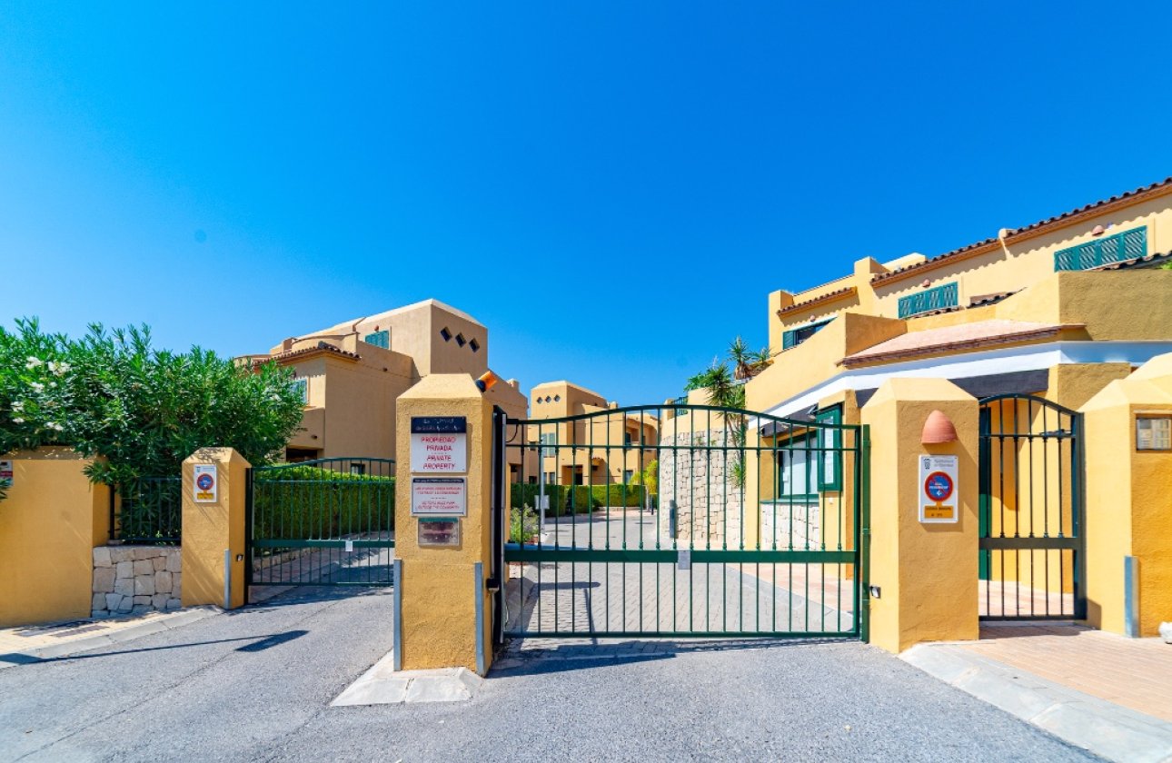 Resale - Villa - Finestrat