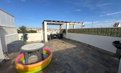 Resale - Bungalow - Orihuela Costa - La Florida