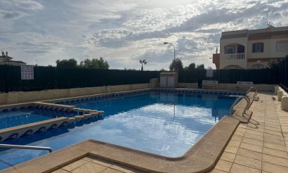 Resale - Bungalow - Orihuela Costa - La Florida