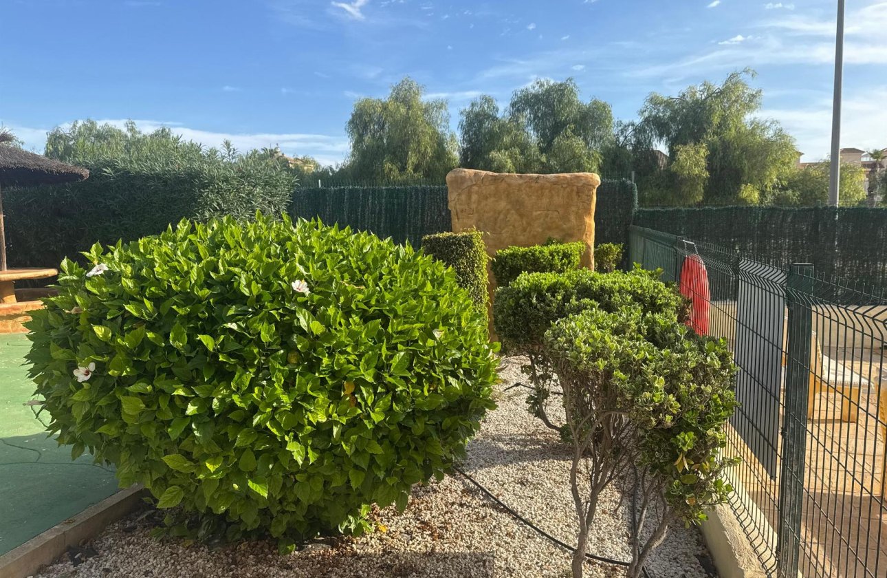 Resale - Bungalow - Orihuela Costa - La Florida