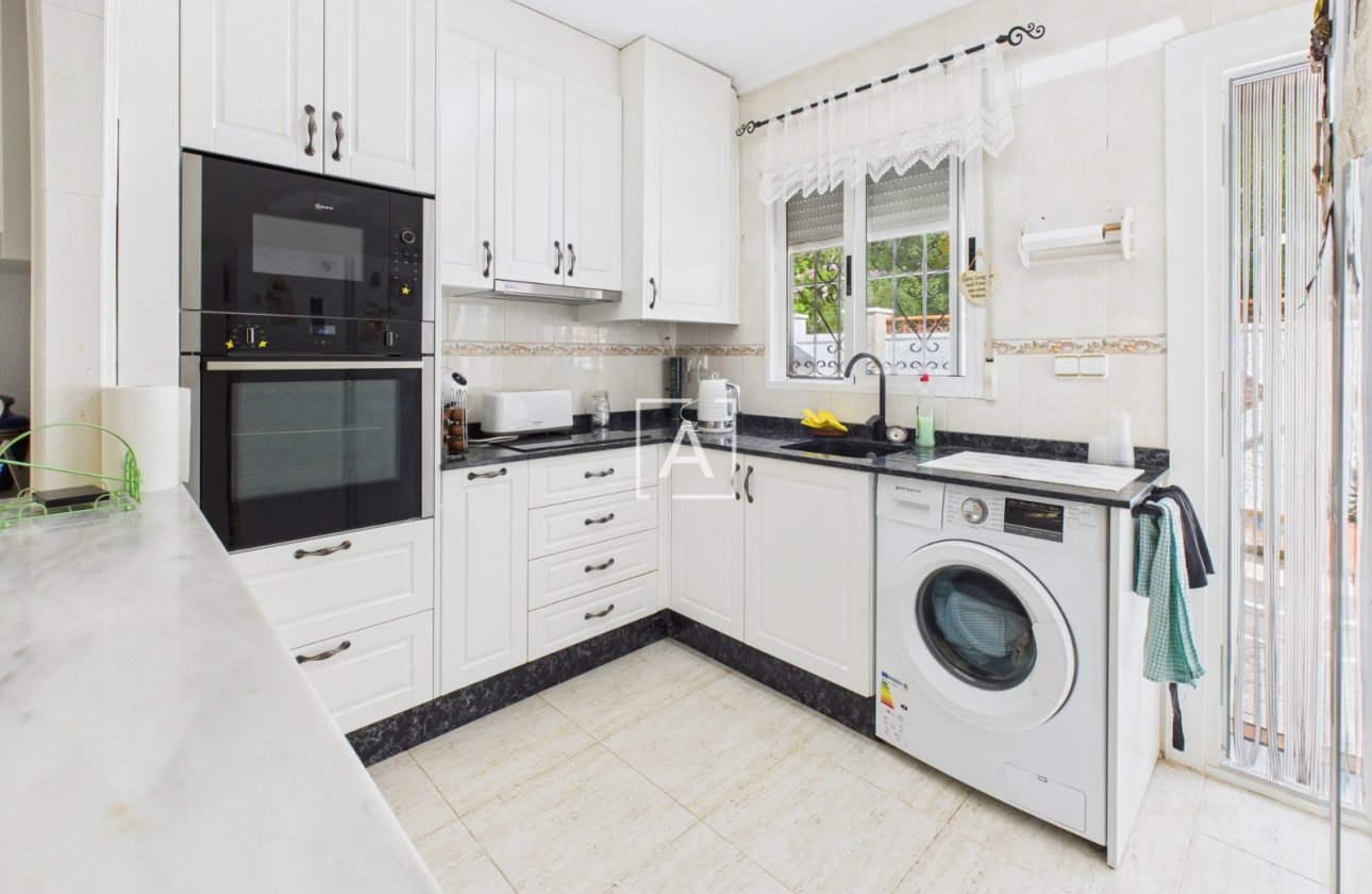 Resale - Townhouse - Pinar de Campoverde