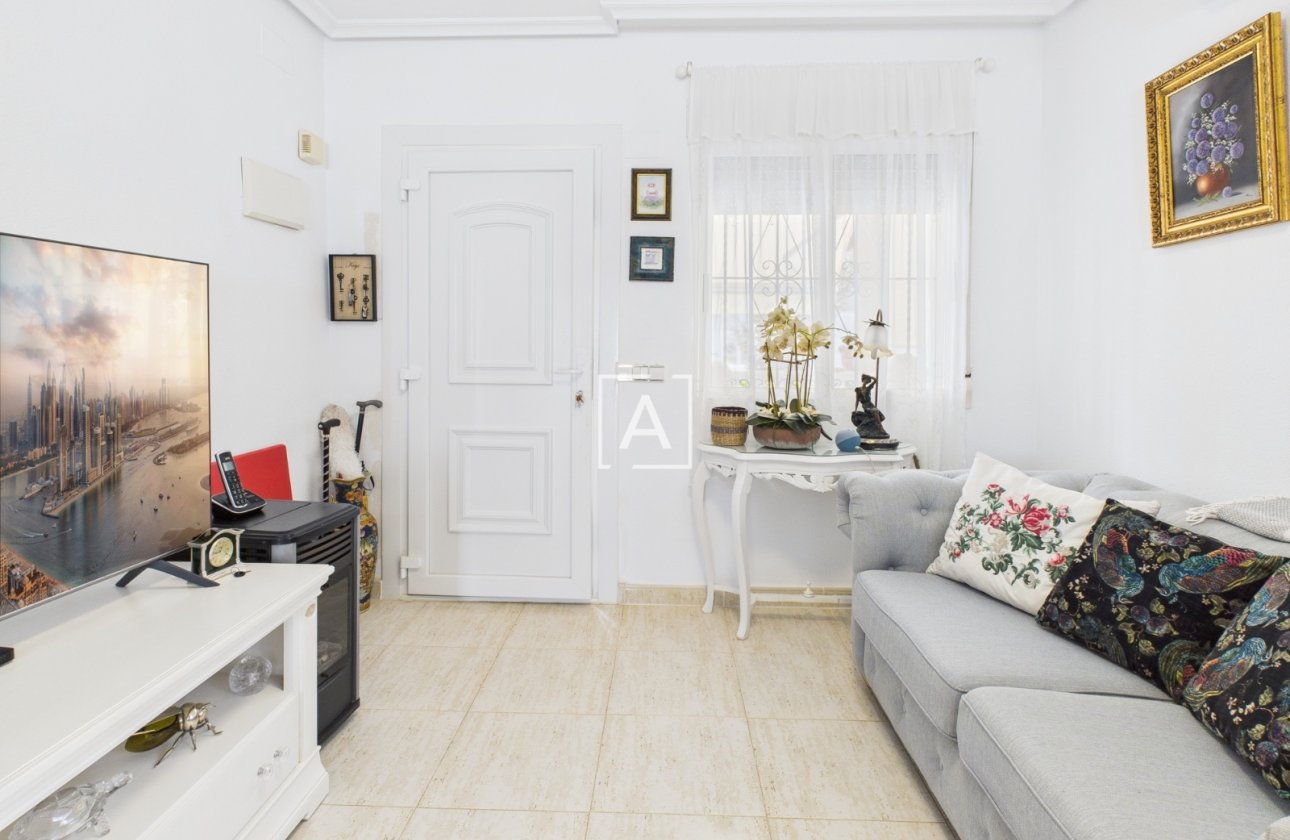 Resale - Townhouse - Pinar de Campoverde