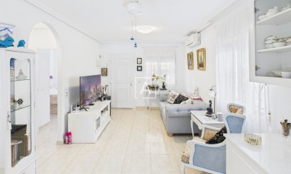 Resale - Townhouse - Pinar de Campoverde