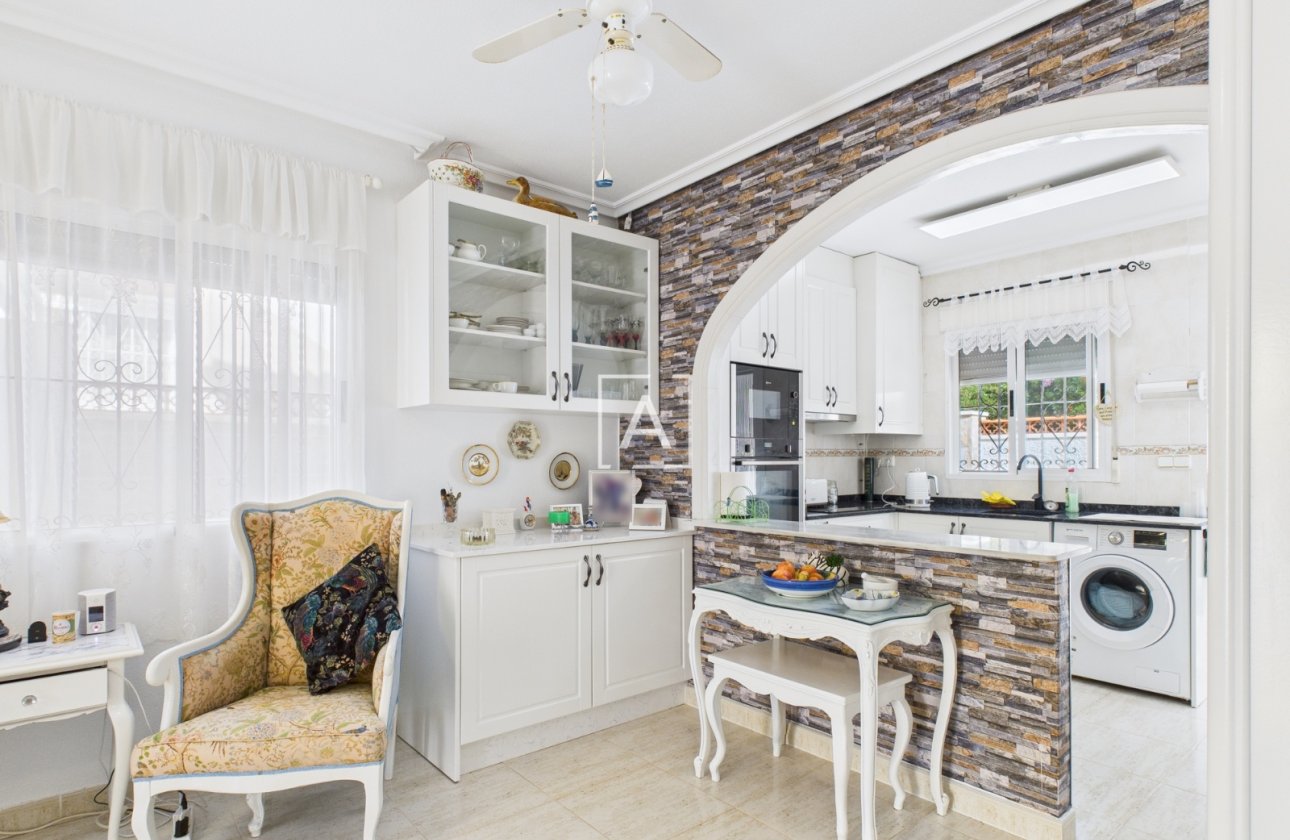 Resale - Townhouse - Pinar de Campoverde