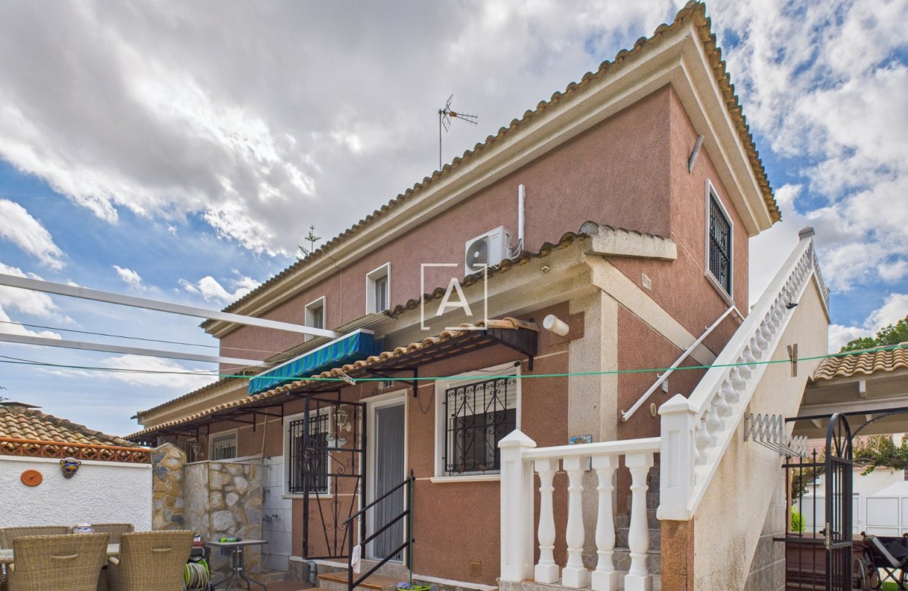 Resale - Townhouse - Pinar de Campoverde