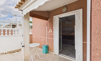 Resale - Townhouse - Pinar de Campoverde