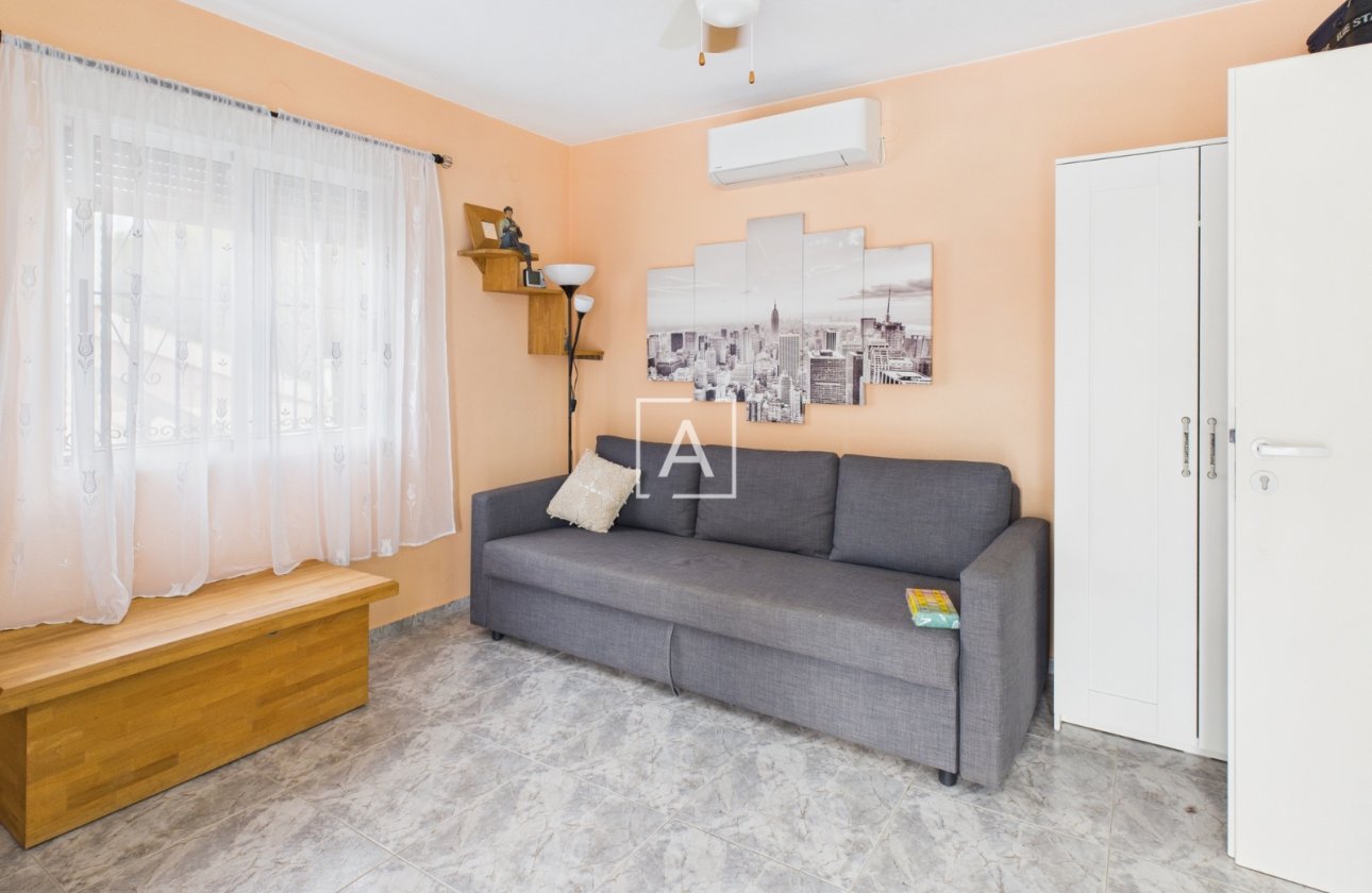 Resale - Townhouse - Pinar de Campoverde