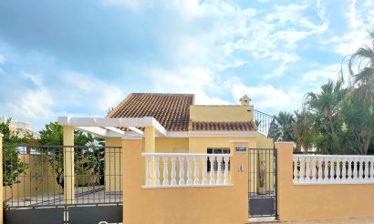Resale - Villa - Los Urrutias - Estrella De Mar