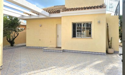 Resale - Villa - Los Urrutias - Estrella De Mar
