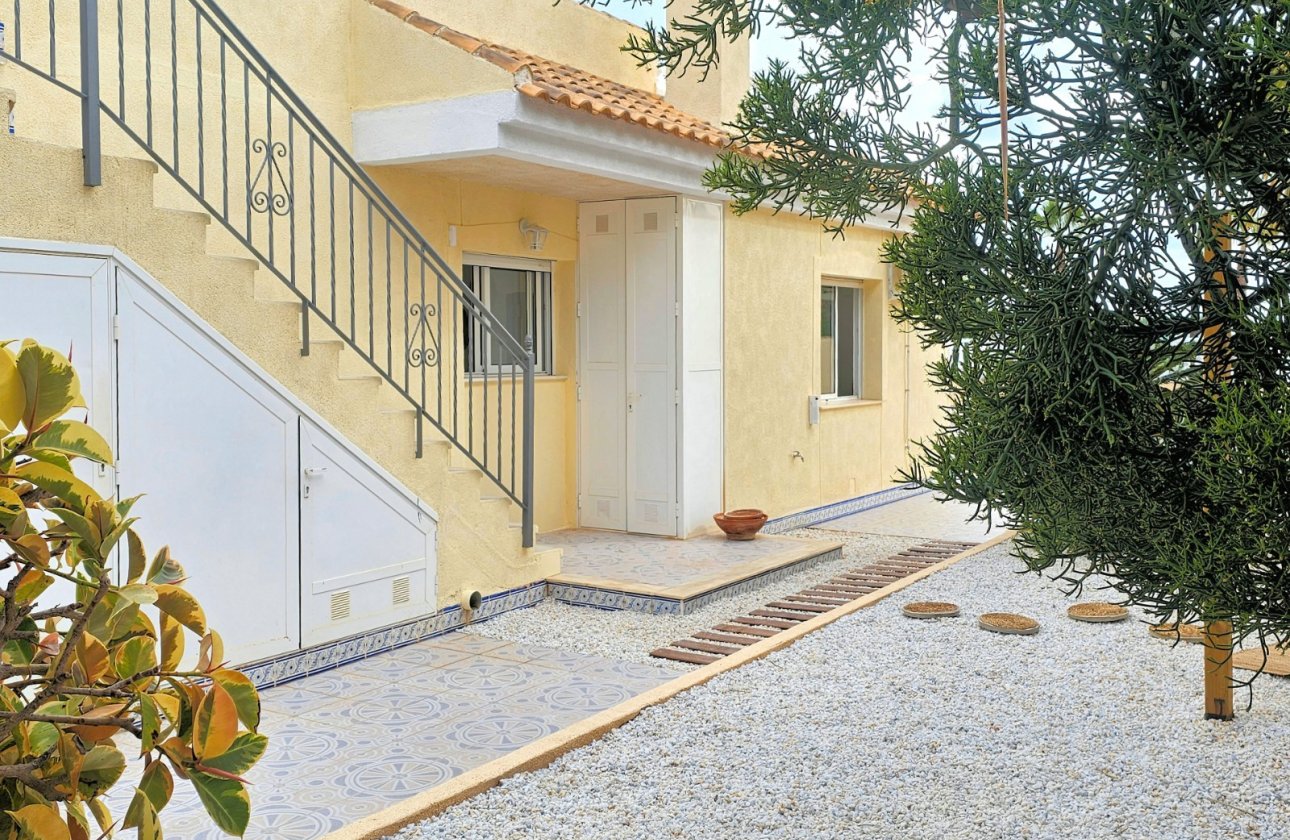 Resale - Villa - Los Urrutias - Estrella De Mar