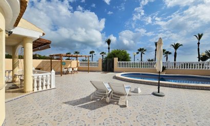 Resale - Villa - Los Urrutias - Estrella De Mar
